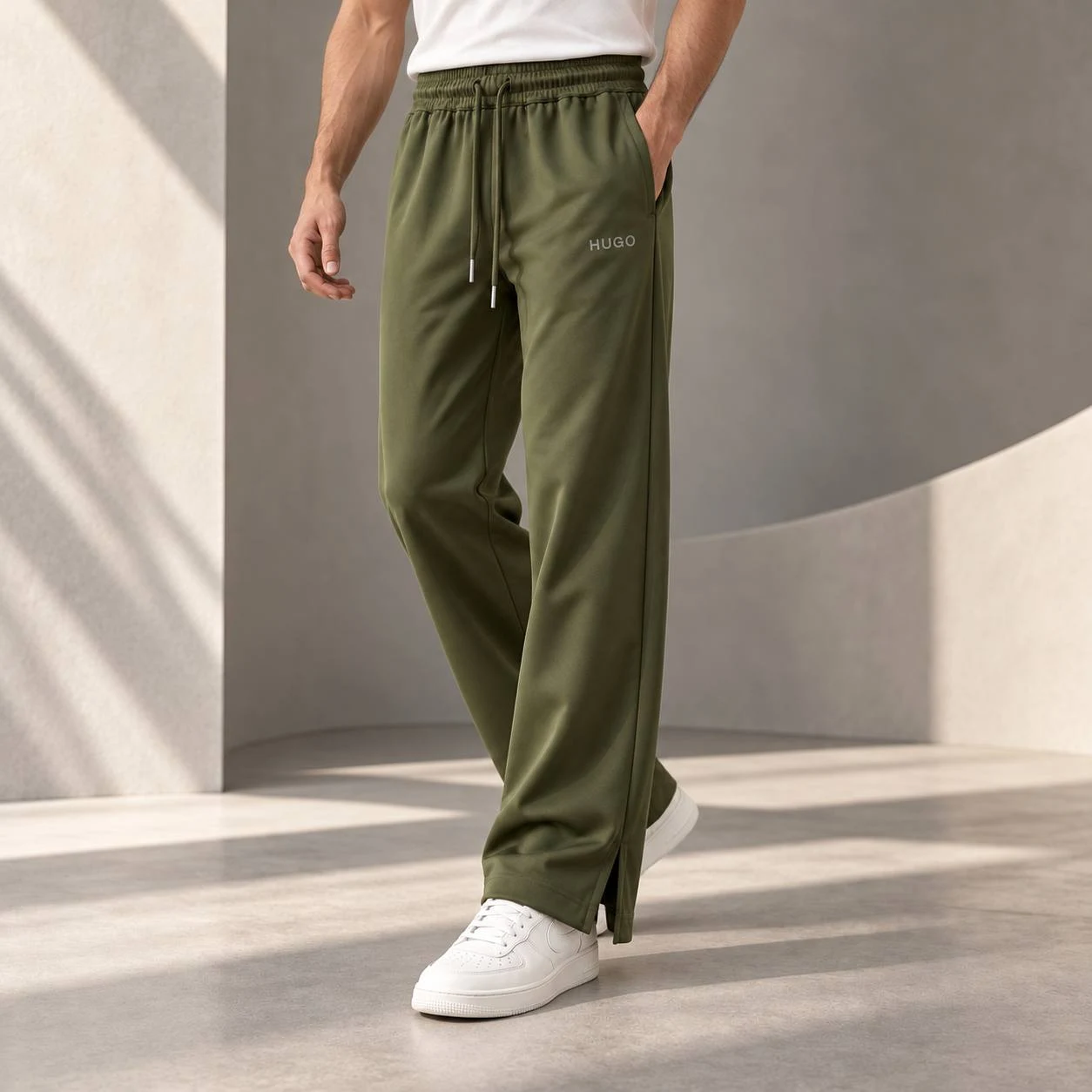 Relaxed-Fit Trousers - Olive Green